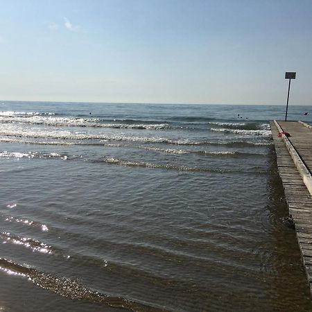 Centralissime Mansarde Piazza Brescia Lido di Jesolo Exterior foto