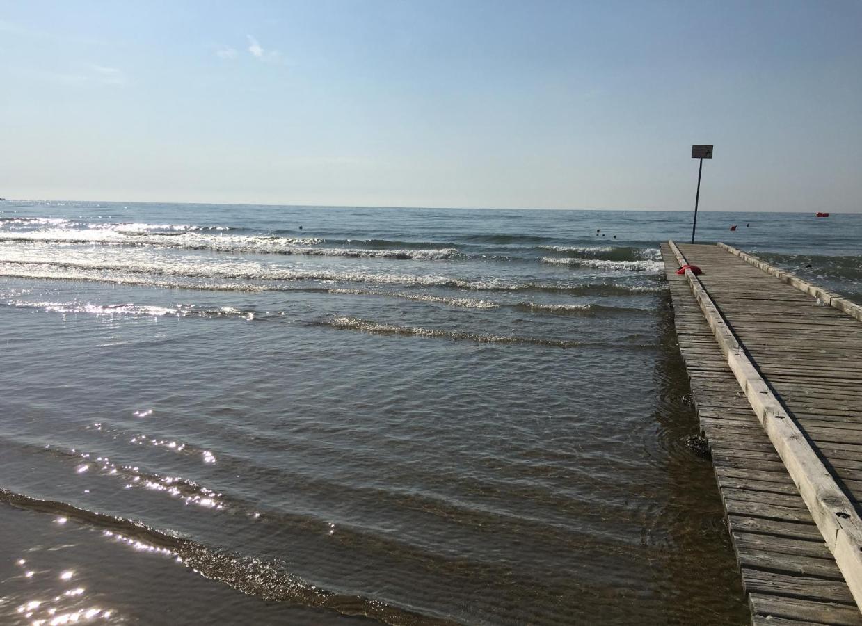 Centralissime Mansarde Piazza Brescia Lido di Jesolo Exterior foto